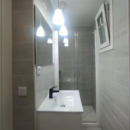 Comfortable Studio In Barrio Salamanca - Bejar Madrid Extérieur photo